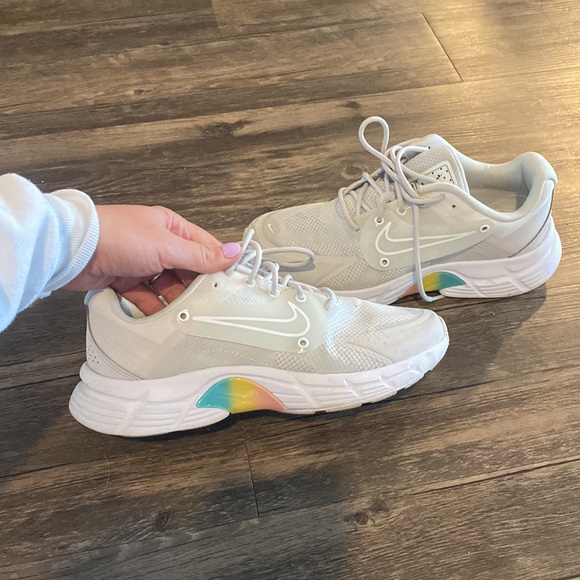 ALPHINA 5000 WMNS Nike - Picture 5 of 7